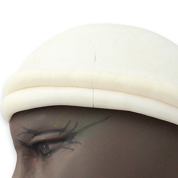 Vintage Black Woman Brooch Pin Plastic Lady Wearing White Hat Face Profile - Picture 4 of 4